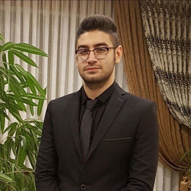 رضا دژهوت
